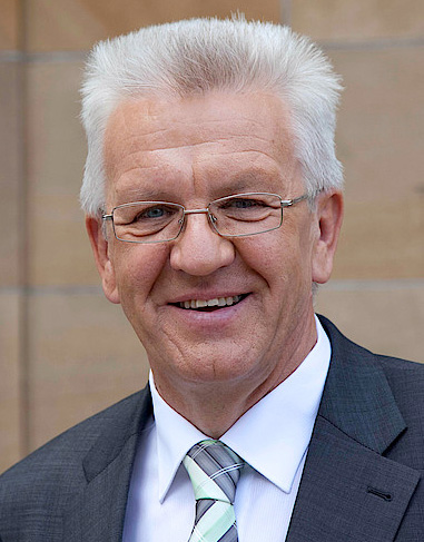 Winfried Kretschmann unterstützt Solarprojekt in Bethlehem Palästina